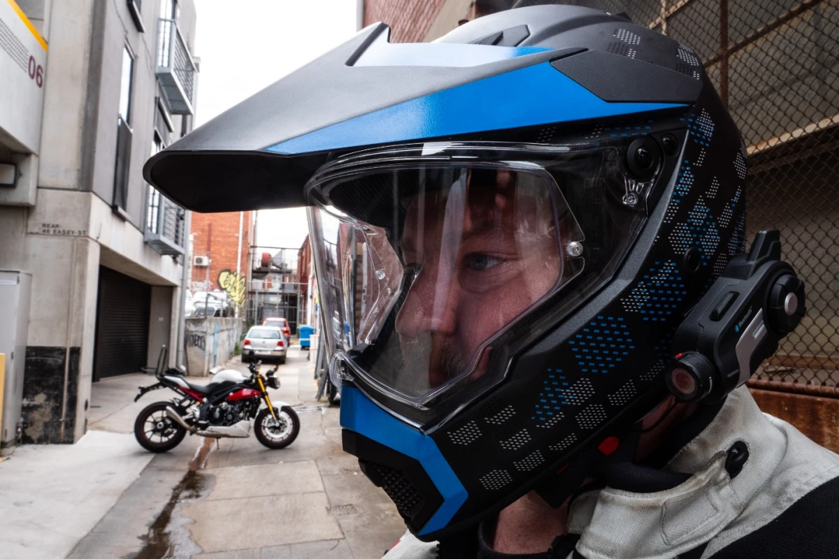 agv ax-9 antarctica helmet - AX9 Antartica Adventure panoramic visor to tackle any type of terrain in complete safety. Ax9 Carbon Agv Adv Helmet
