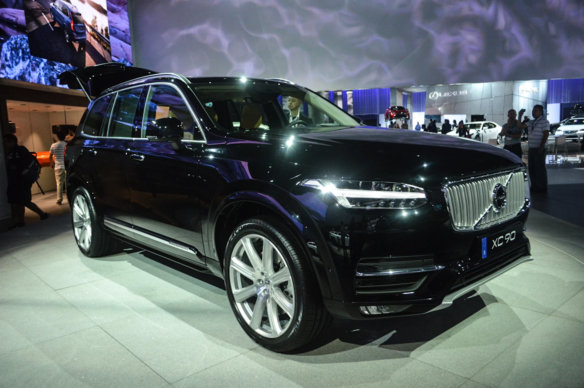 Volvo XC 90 (Photo: C.C. Weiss/Gizmag.com)