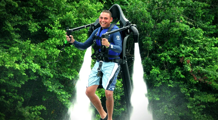 The Jetlev R200 Flyer