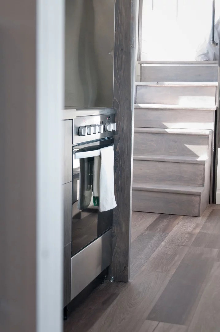 The Sakura's kitchenette features an electric cooker