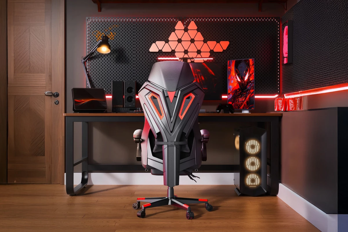 My room doesn't look like this. My chair does though