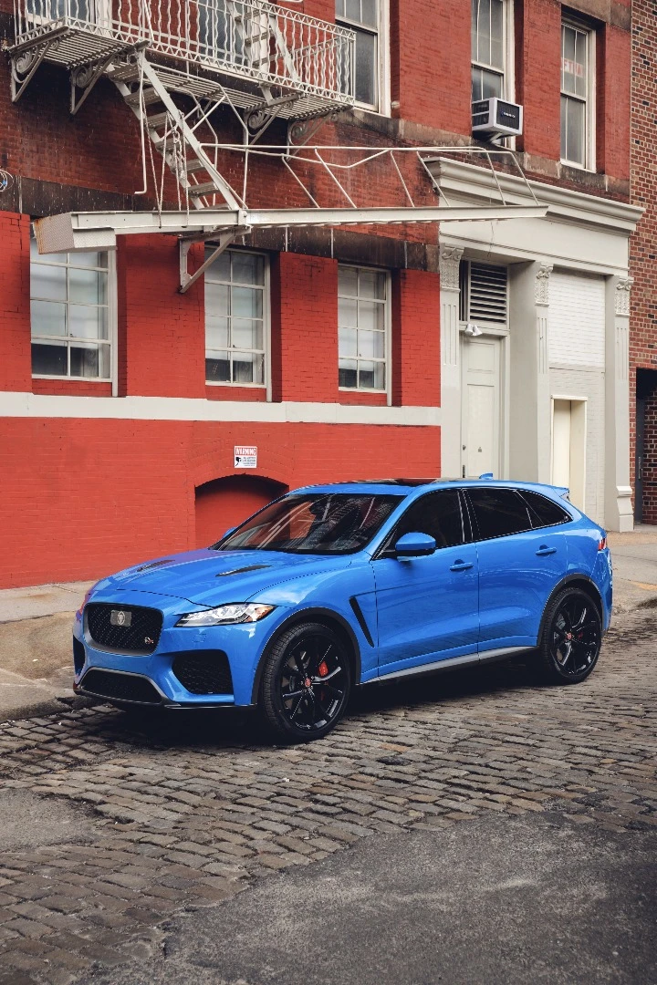 The biggest part of the SVR tune: a 550-hp 5.0-liter supercharged V8 - 170 hp over top the current most powerful F-Pace