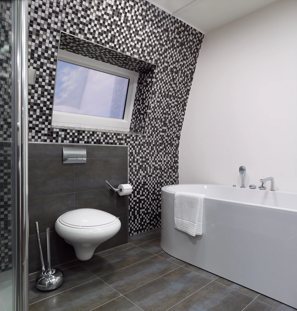 The lower deck features an open and modern bathroom