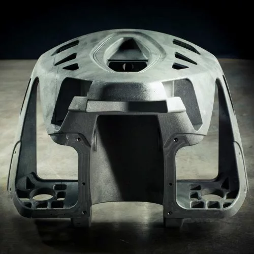 Vins Duecinquanta: tank section with integrated air intakes. Also houses the radiator