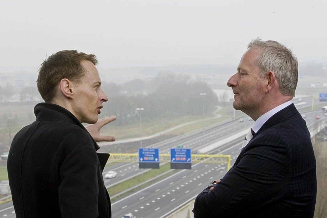 Daan Roosegaarde and the director of Heijmans