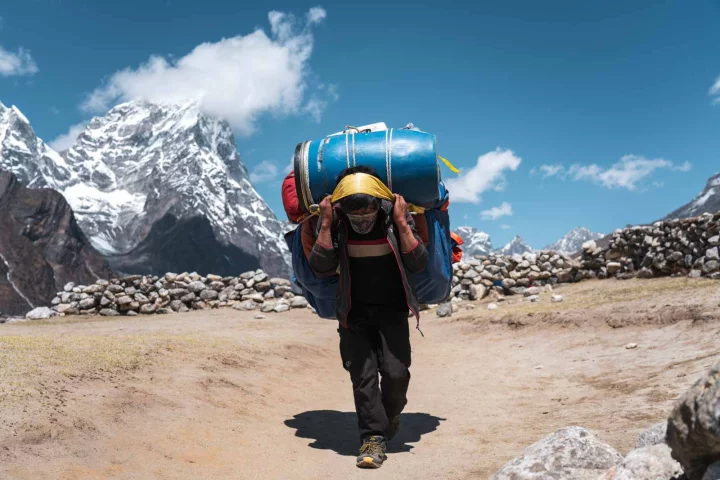 Finalist in ‘The Traveler’ category. This image was taken on the Everest Base Camp trail between the villages of Dingboche (4410m) and Lobuche (4910m) in Sagarmatha National Park, Himalayas, Nepal.