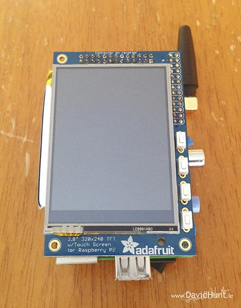 The PiPhone features a 2.8-inch Adafruit PiTFT touchscreen at 320 x 240 resolution