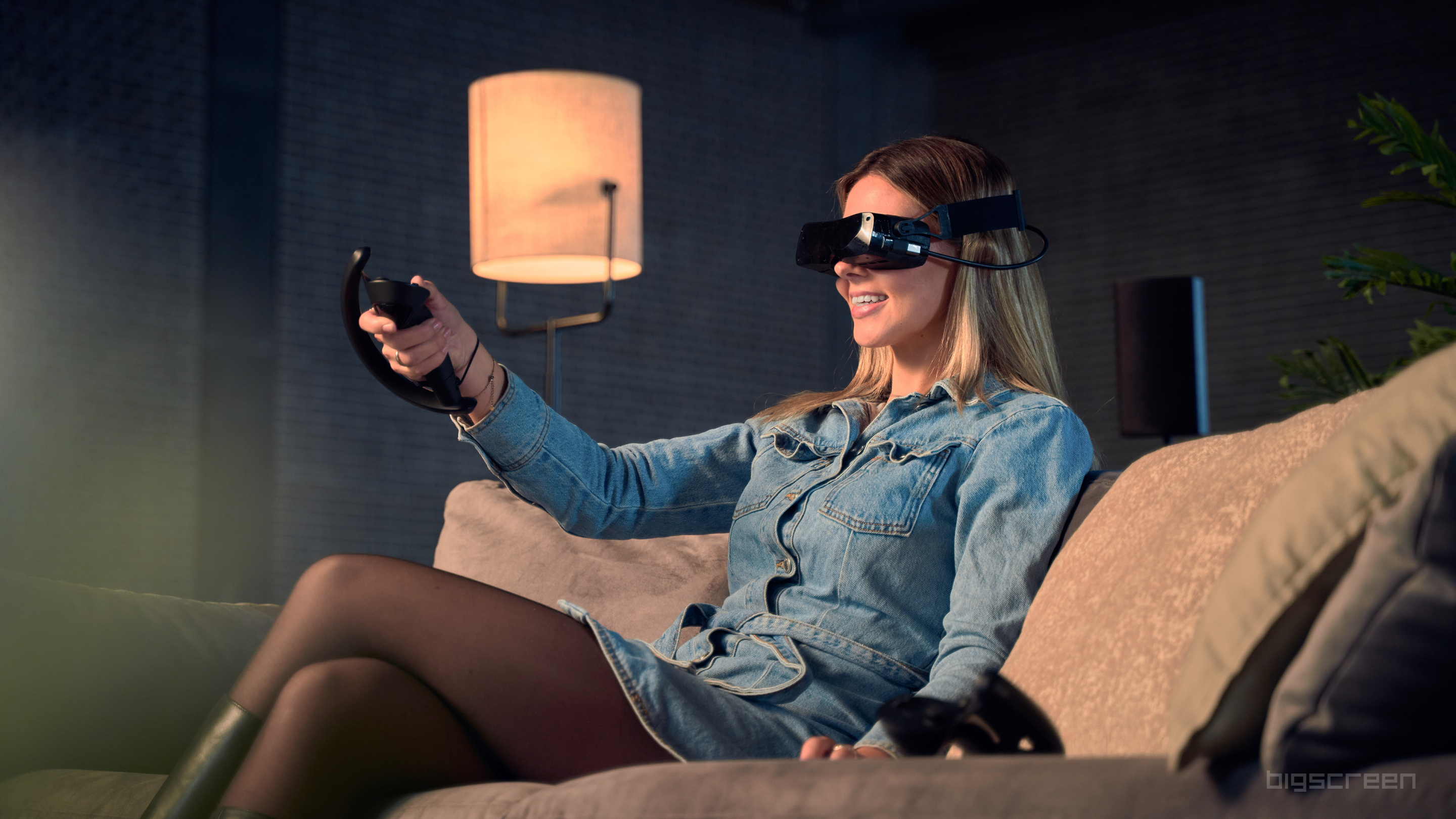 On its own, the Bigscreen Beyond VR headset weighs in at just 127 g, not including the strap