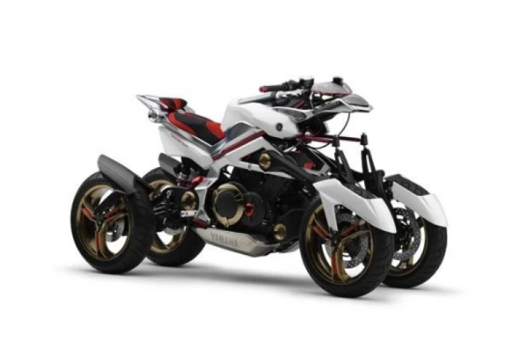 Yamaha Tesseract hybrid four-wheeled motorcycle