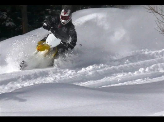 The 2moto snowbike kit in action