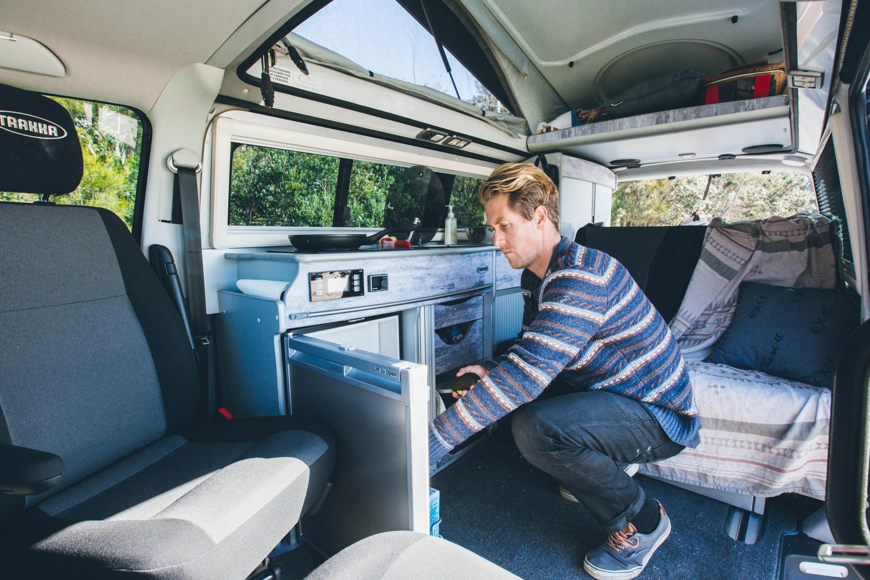 The compressor fridge/freezer offers 80 liters of space
