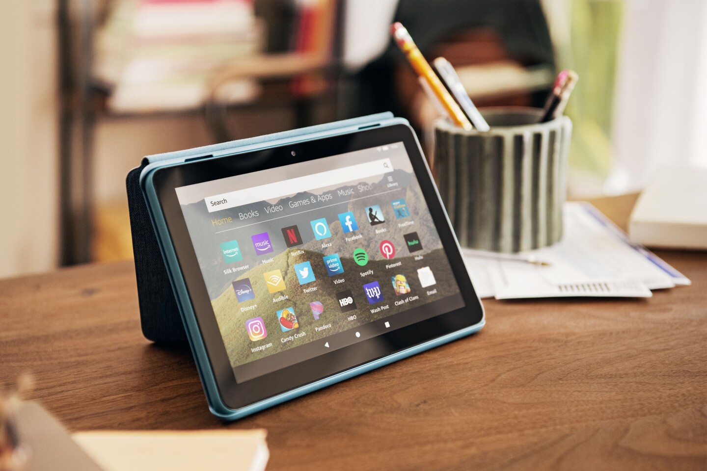 Amazon Fire Hd 8 Tablet Update Adds New Qi Wireless Charging Model