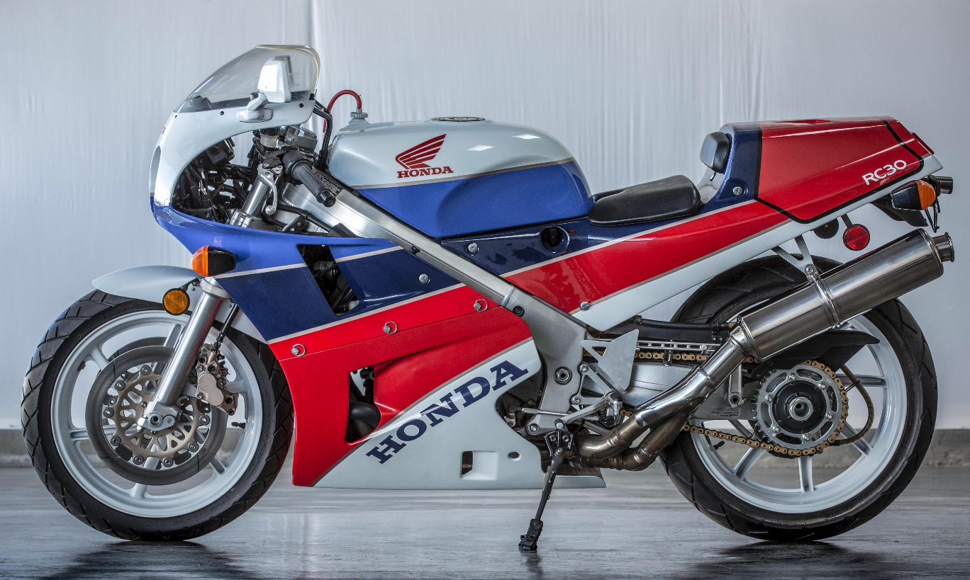 Two Honda RC30 motorcycles were sold in Vegas, one at Mecum for $44,000 and the one above at Bonhams for $92,000. As we have written before, the significance of the RC30 model can not be overstated. It was built in very low quantities so that Honda could go production racing and each one was hand-built by Honda Racing Corporation, not the Honda factory. For several years, it won everything, including the first two World Superbike Championships. We go into a lot more detail about the RC30 and its immense significance to sporting two-wheelers in this feature about the evolution of the Sports Motorcycle.