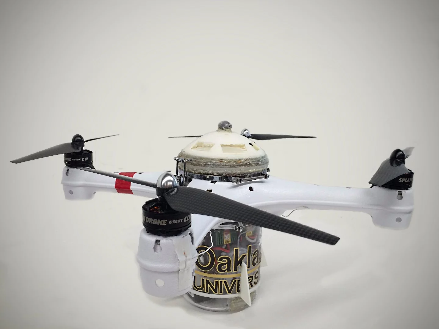 Possible applications for the Loon Copter include search-and-rescue operations, bridge foundation inspections, underwater pipeline inspections, tracking of oil spills at different depths, and marine life studies