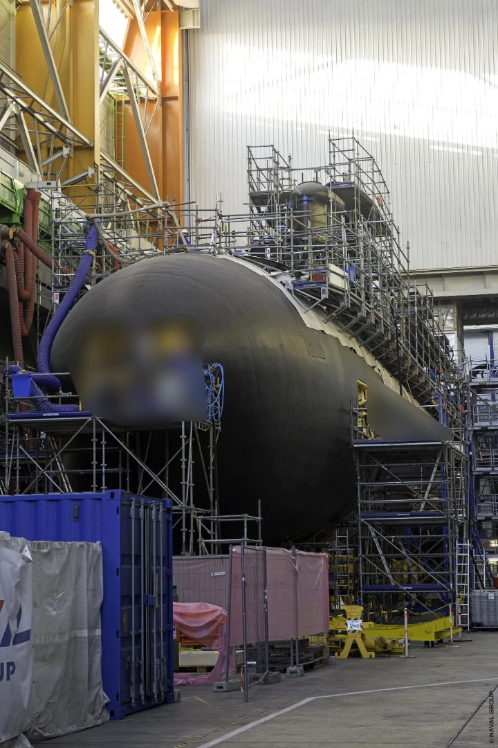 Suffren showing bow construction