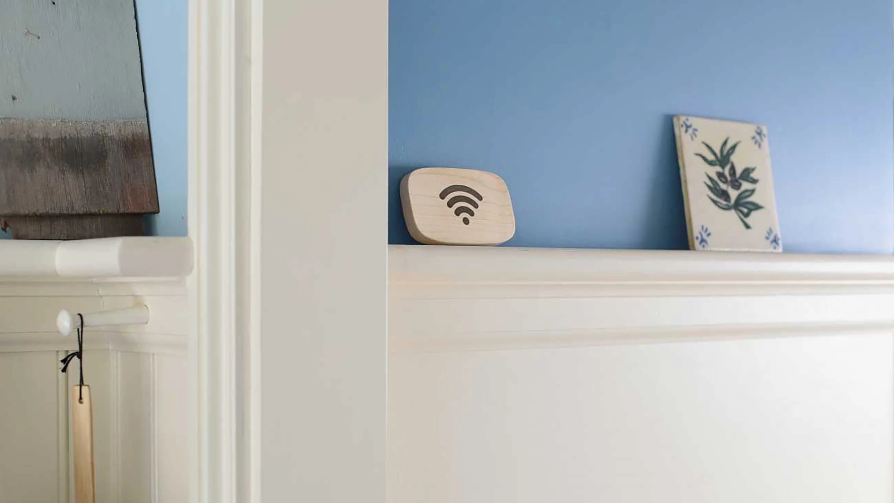 Put the Wi-Fi Porter anywhere you like – no power or batteries required