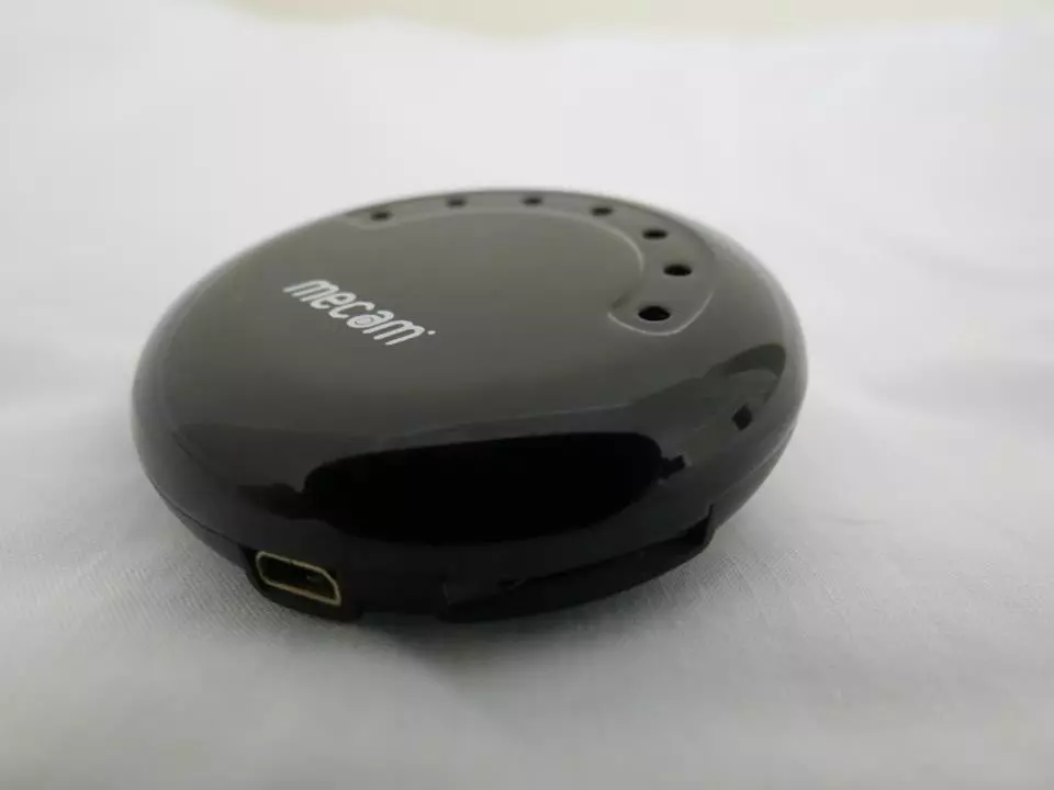 Footage can be dumped to a computer either by transferring the memory card, or via an integrated USB port