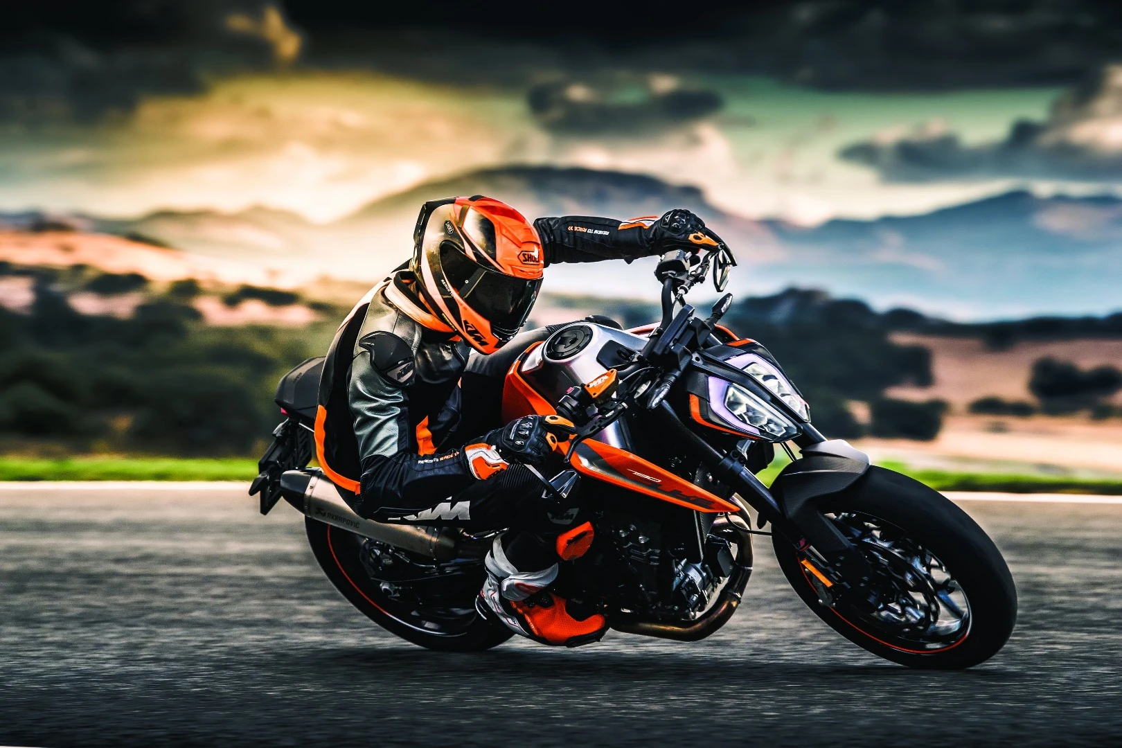 Track mode allows the anti-wheelie and traction control to be switched off for riders who want total control