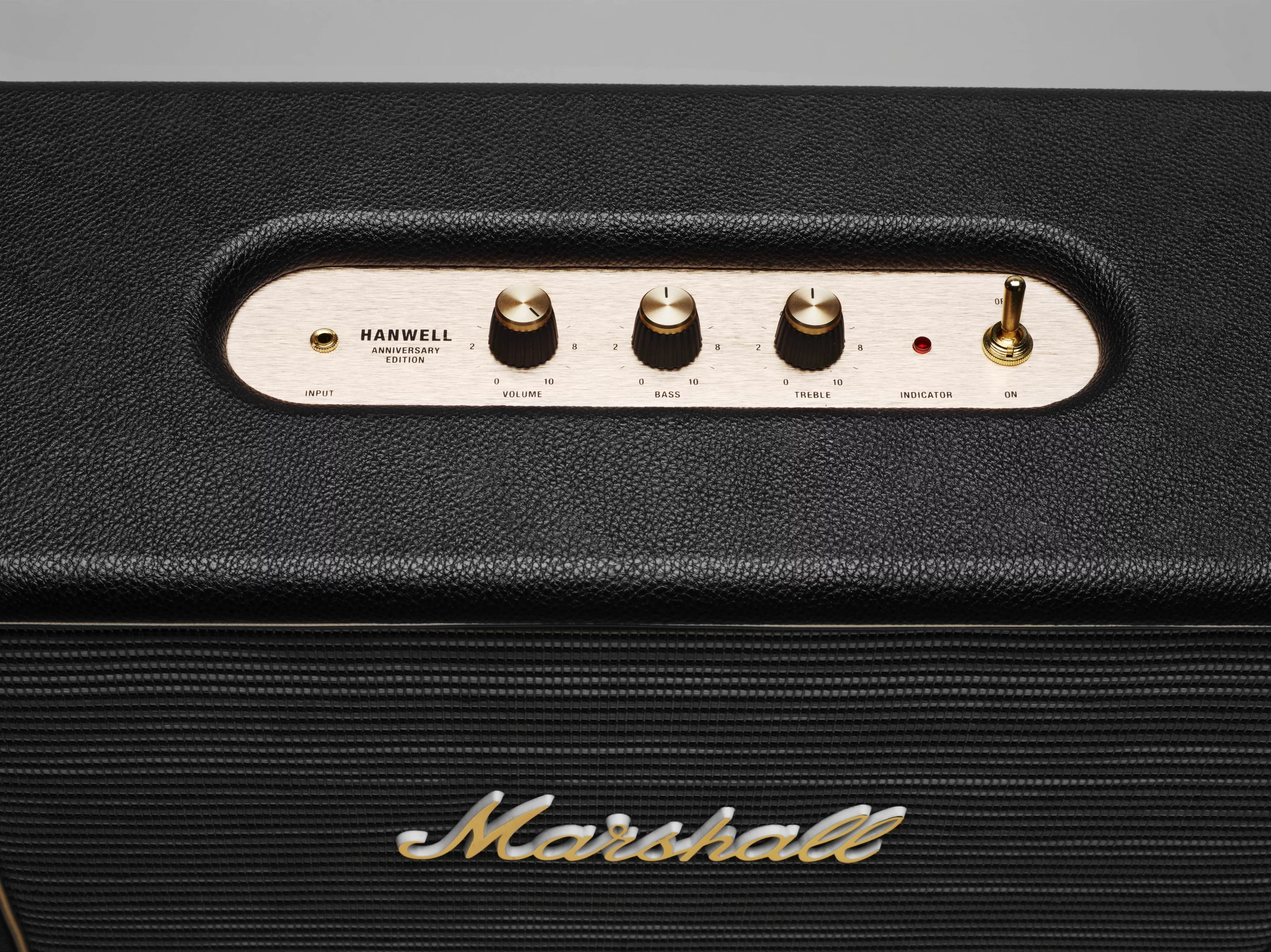 The Hanwell borrows the gold logo and the fret cloth on the front from the company's vintage amps, and there's also a splash of gold-piping to remind us that Marshall is celebrating its 50th year in the business