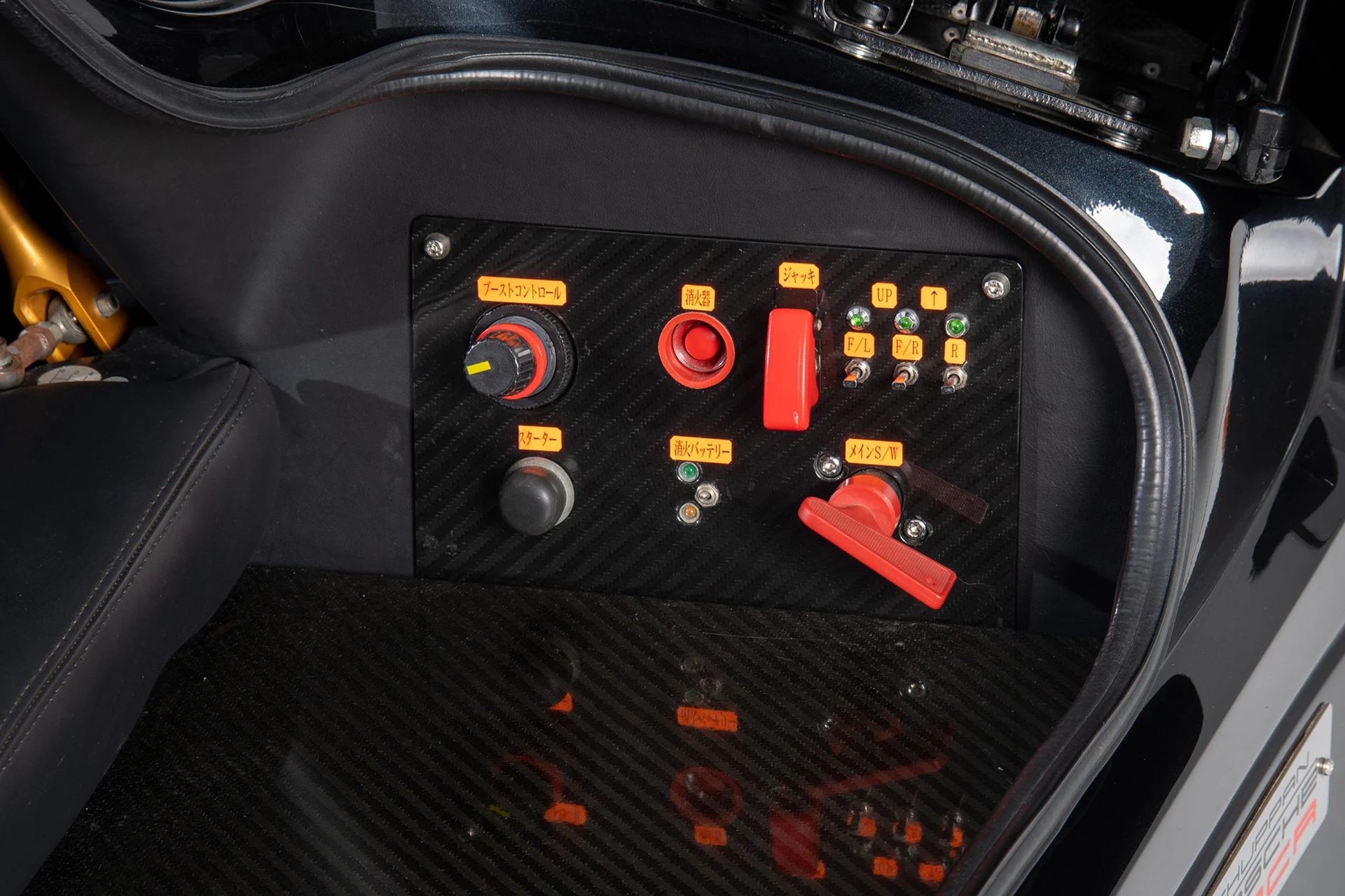 The Schuppan 962CR (Chassis # AS 962CR P2) that is currently for sale is the second prototype and was the first car to be built on the two-inch-wider Reynard carbon fiber chassis. The extra two inches were added to allow for slightly more cabin room and only four of these chassis were ever produced.