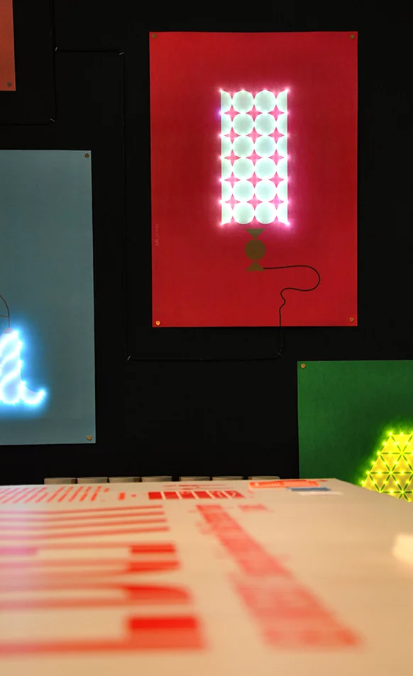Specially-designed paper features thin LED lighting to create a dramatic effect (Photo: Edoardo Campanale/Gizmag.com)