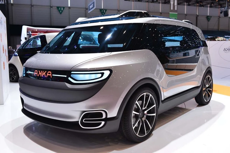 AKKA debuts the Link & Go 2.0 at the 2014 Geneva Motor Show