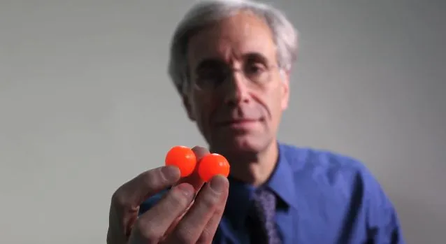 Prof. Lou Bloomfield, with a couple of samples of Vistik