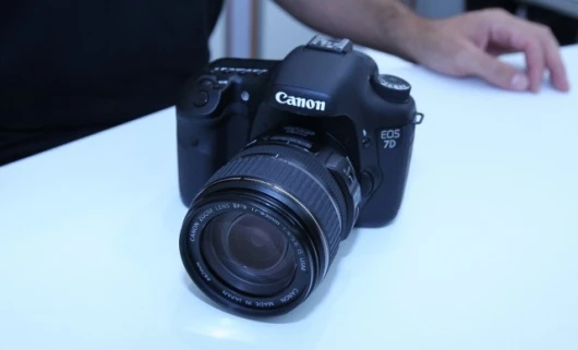 Canon is showing the new EOS 7D at IFA in Berlin