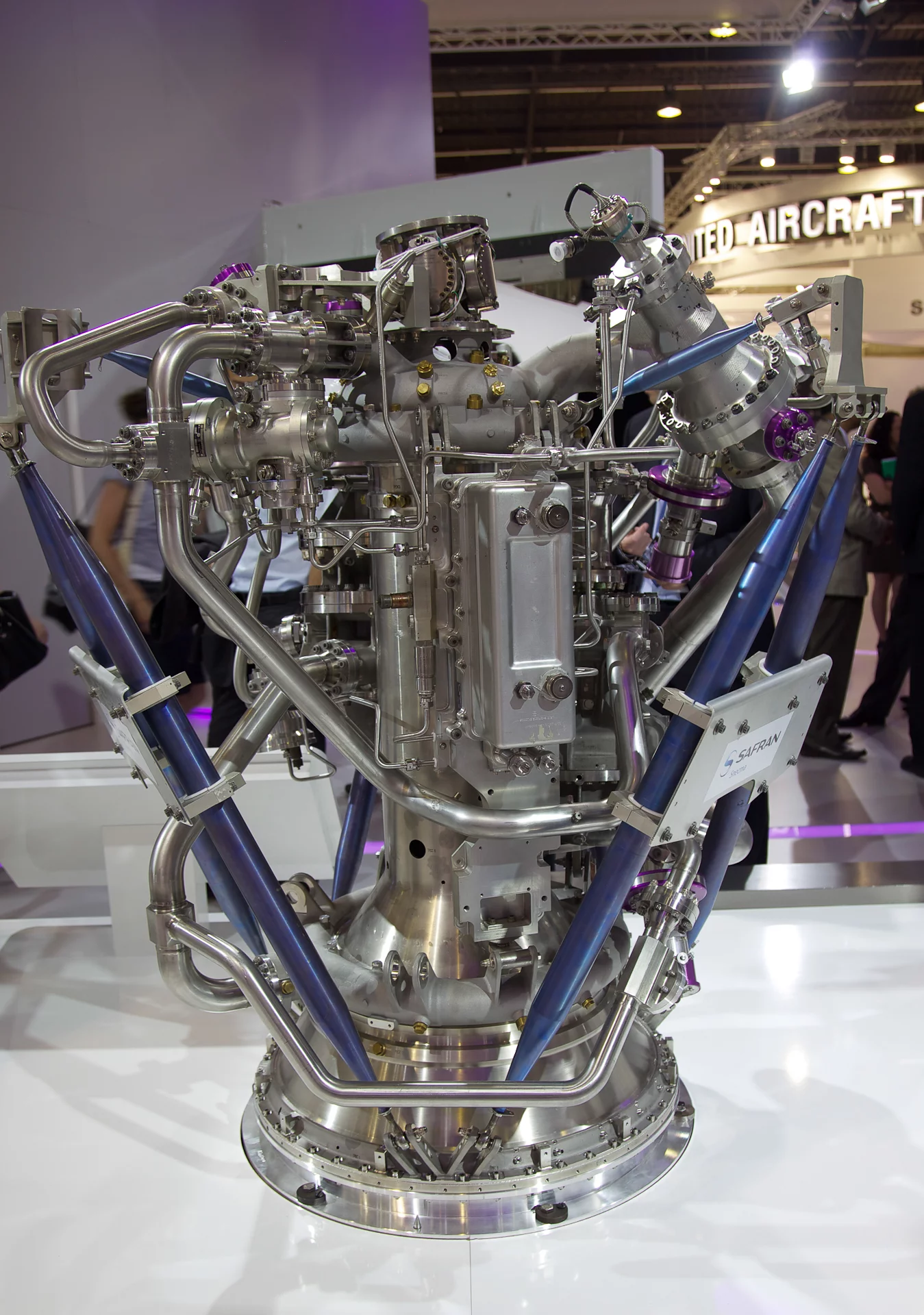 Vinci Upper stage cryogenic engine for the Ariane 5ME (Photo: Noel McKeegan/Gizmag)