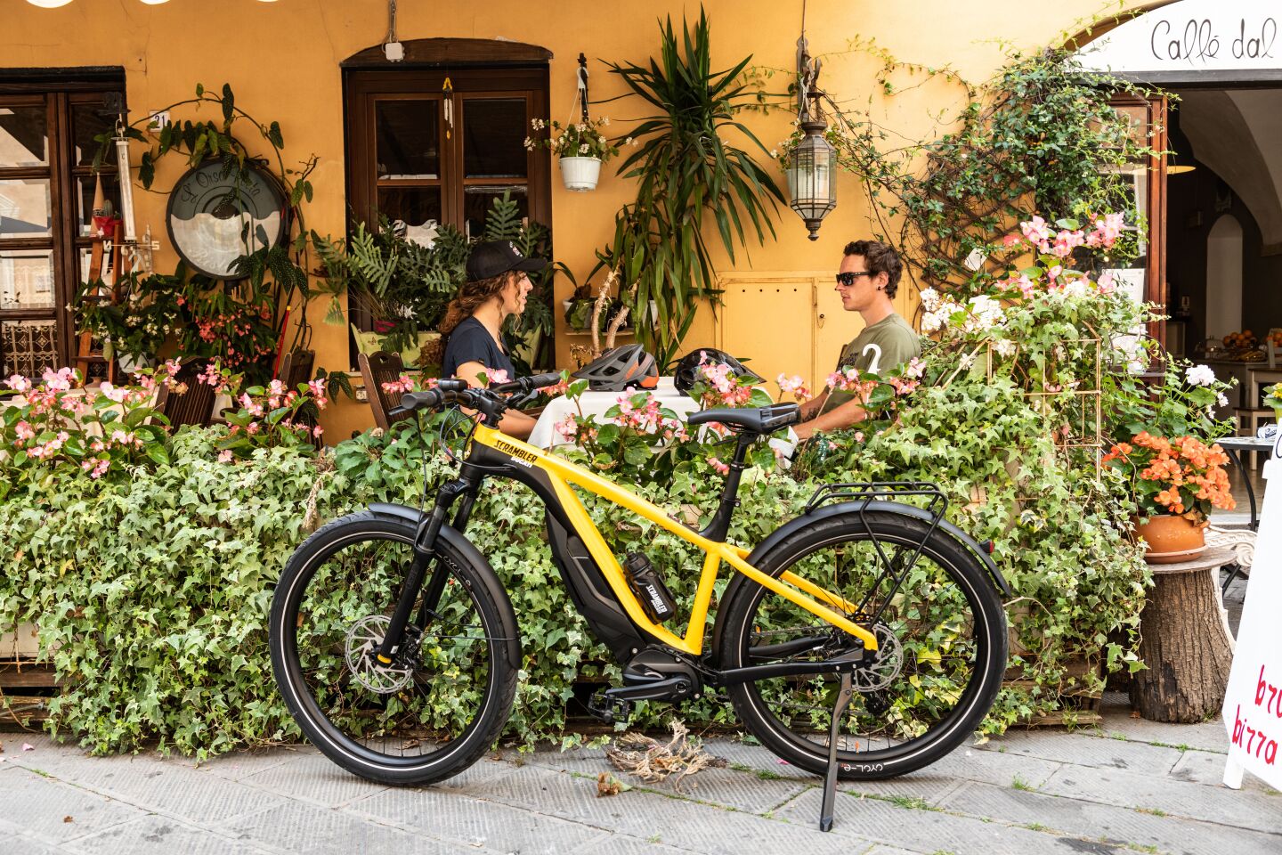 The e-Scrambler comes supplied with fenders, cargo rack, kickstand and lights