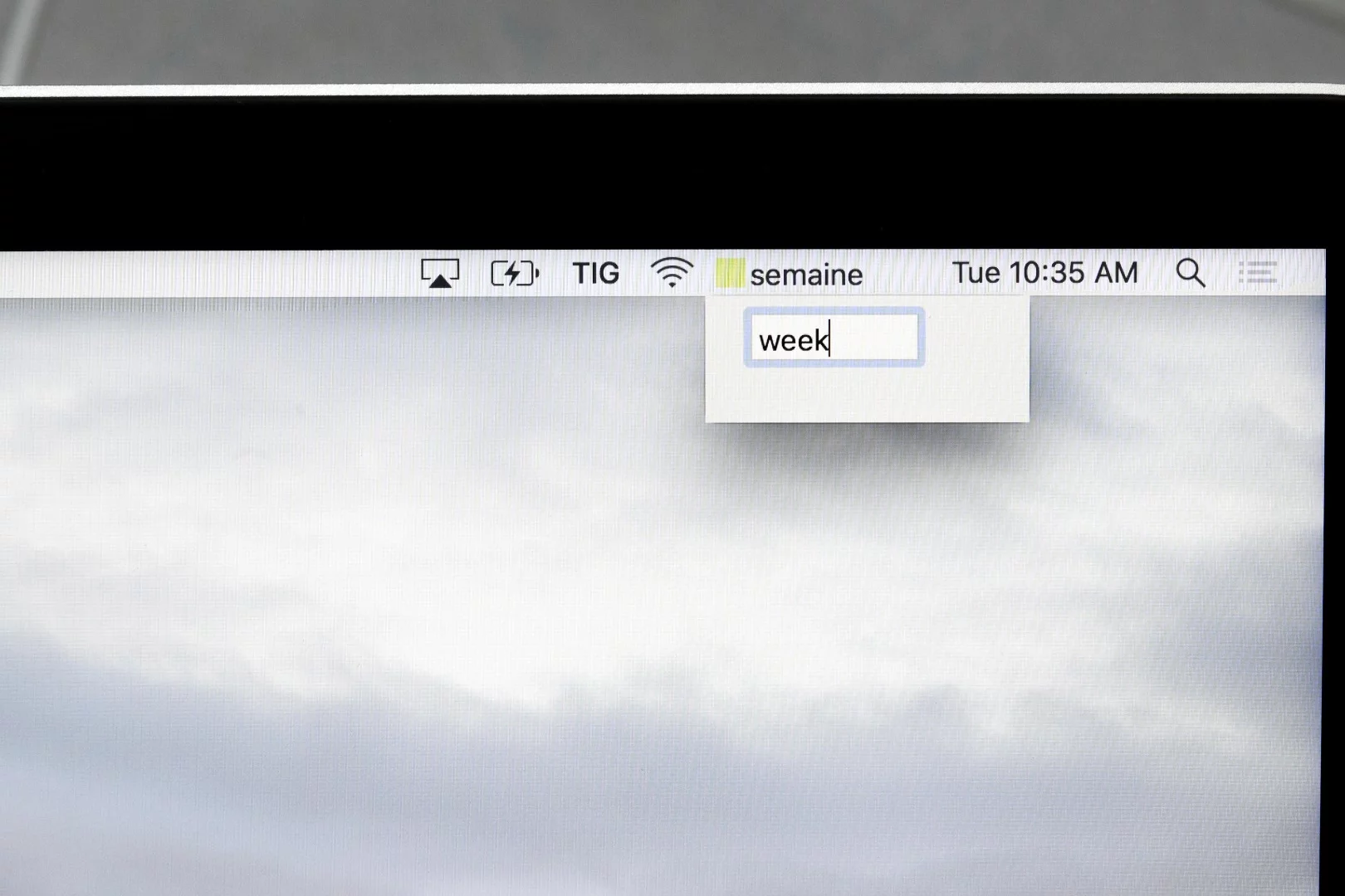 The WaitSuite apps leverage idle moments like when you're waiting to connect to Wi-Fi or refresh your email