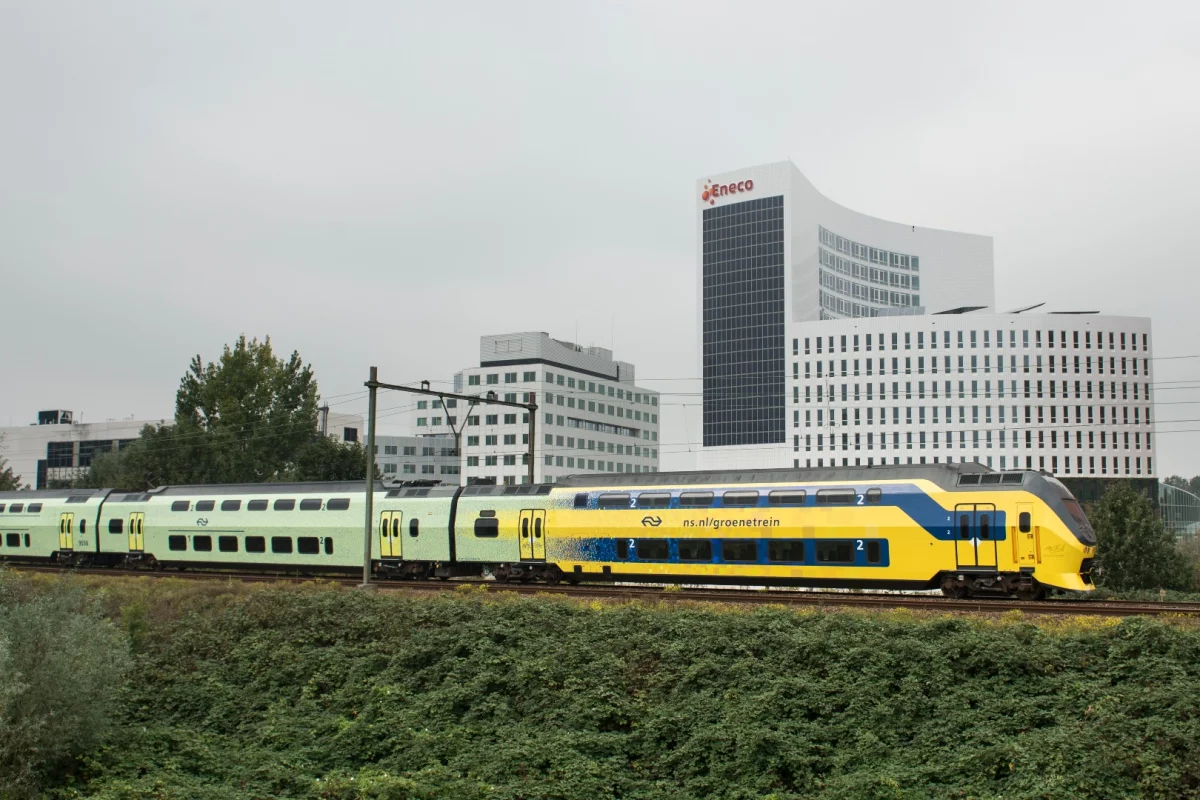 Passenger trains in the Netherlands will run only on wind power from January 2017 onwards