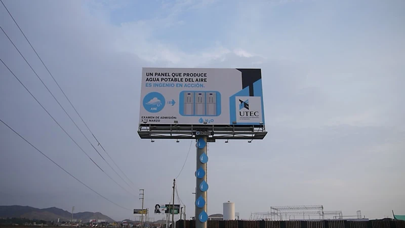 The billboard was designed to attract young Peruvians to study engineering at UTEC