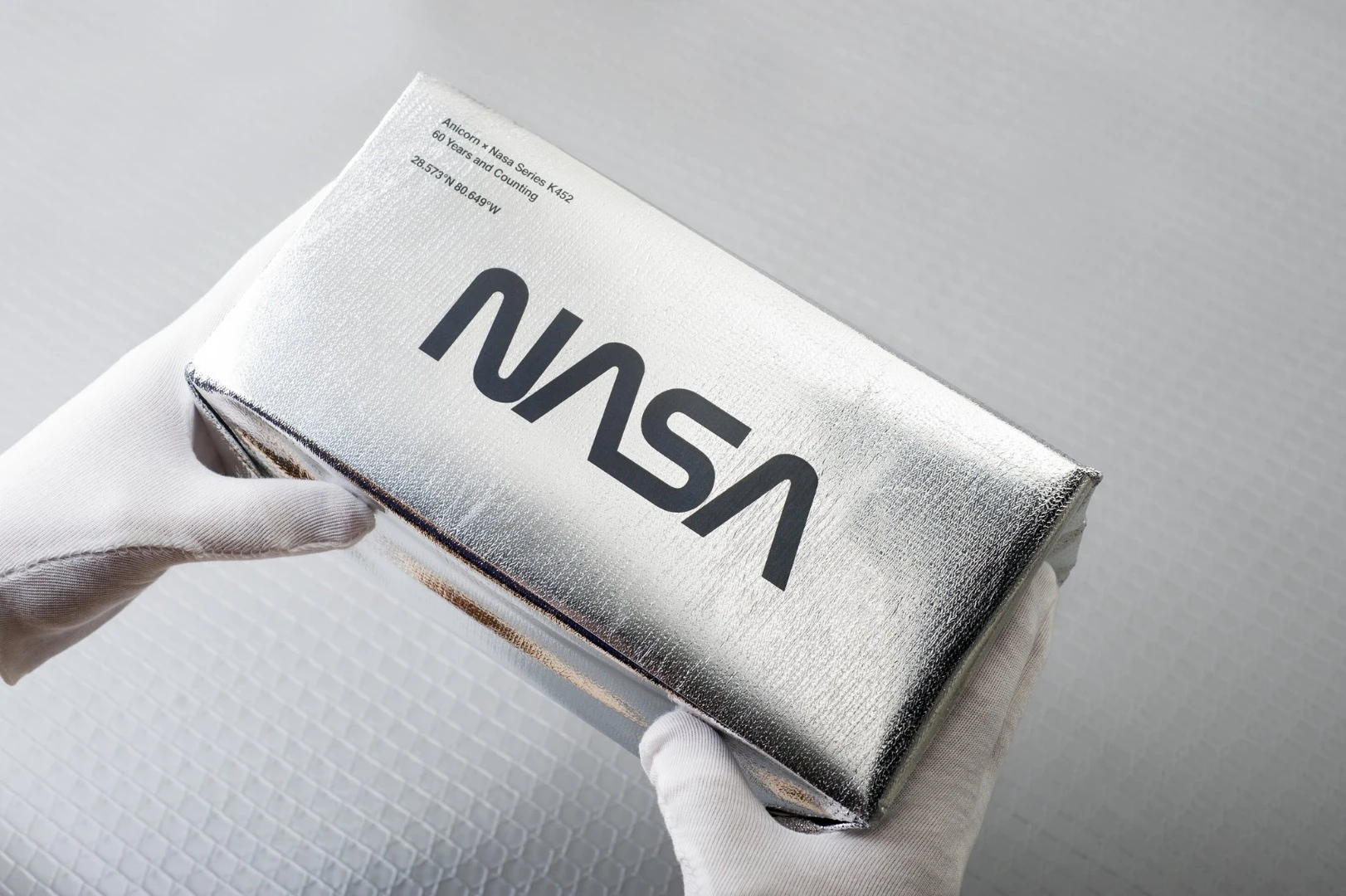 The Anicorn × NASA package with wrapping