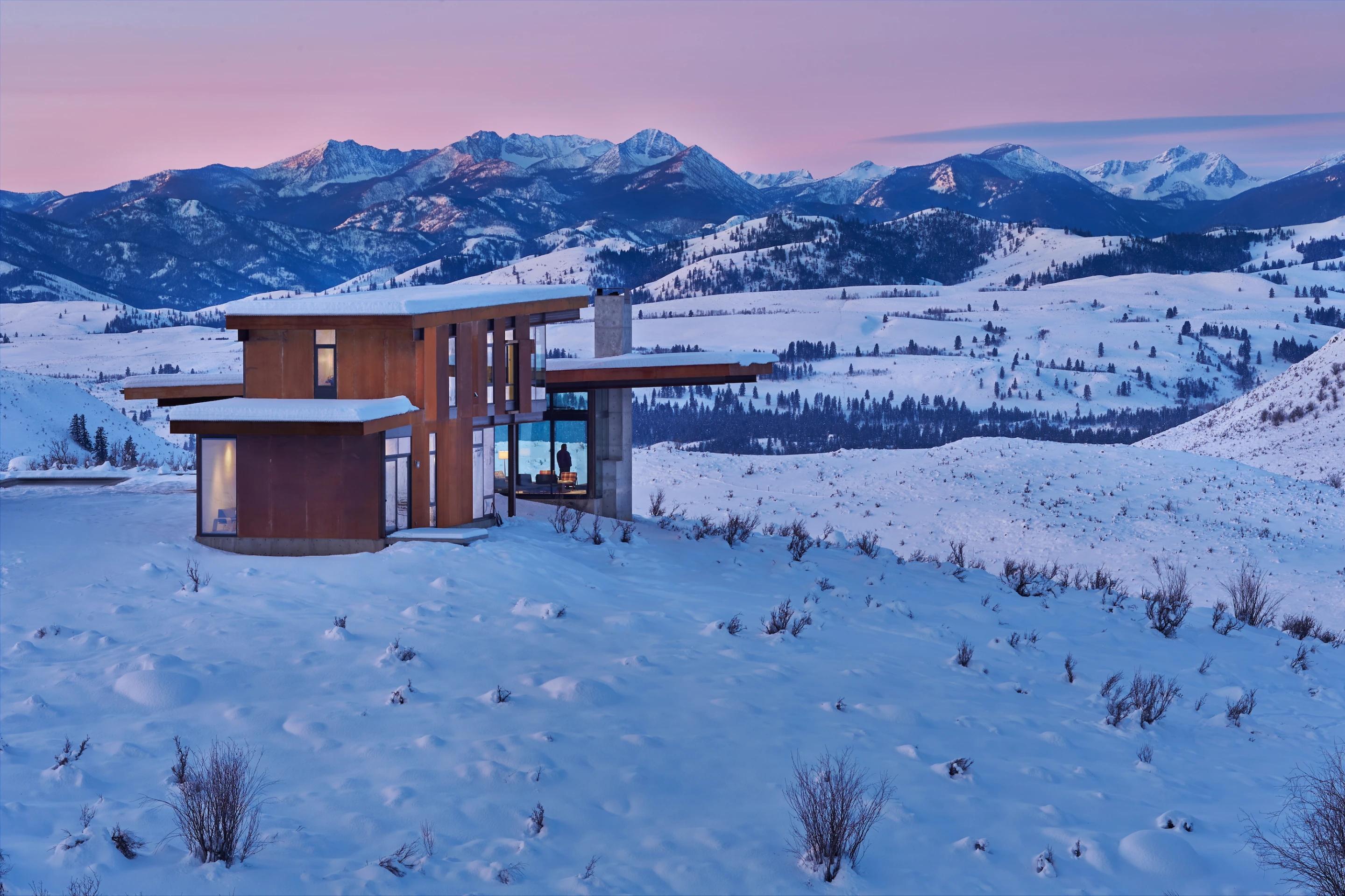 AIA says that Studhorse was constructed with modest materials, including a concrete fireplace and floor, and an OSB (Oriented Strand Board) ceiling (Photo: Benjamin Benschneider)
