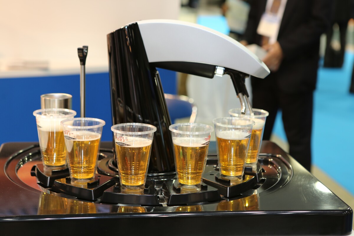 Asahi unveils robotic draft beer dispenser for highvolume bars
