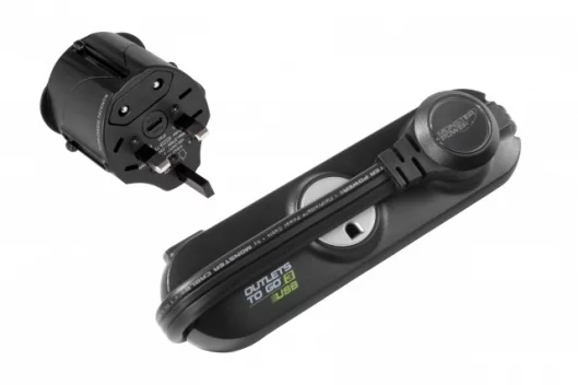 Universal outlet plus mini-powerboard