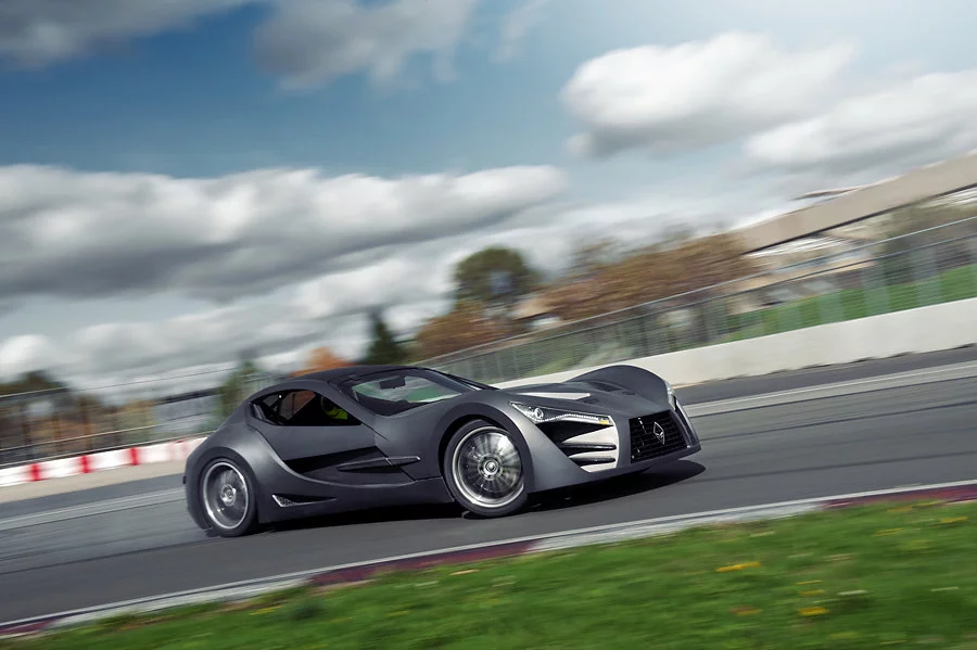 The Felino cB7 goes into production in 2015