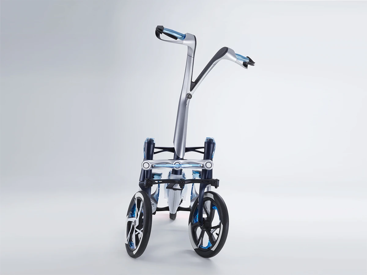 The Tritown makes use of the same Leaning Multi-Wheel technology used in earlier Yamaha concepts