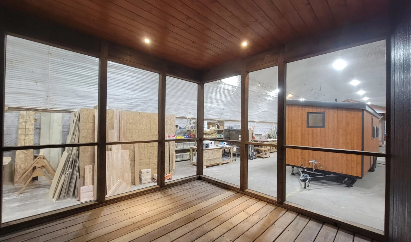 The eVista King's porch area is screened and has ample space for some furniture