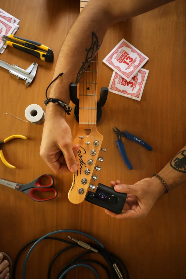 The Roadie 3 combines a peg turner, instrument tuner and metronome all in one pocket-sized device