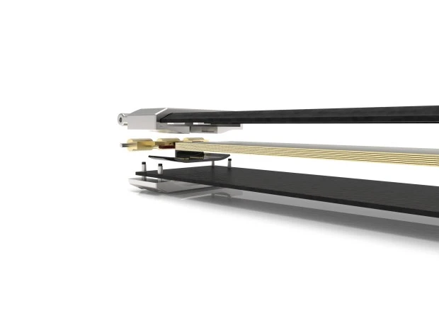 The battery contained within the Xoo Belt is completely hidden thanks to its flexibility
