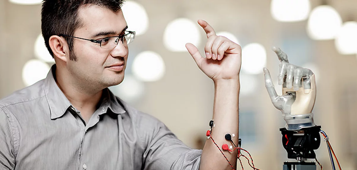 Max Ortiz Catalan demonstrates how the system works with the aid of electrodes