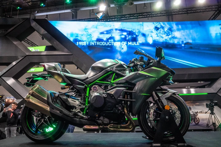 The 2019 Kawasaki Ninja H2 came to Intermot 2018 with 31 extra hp