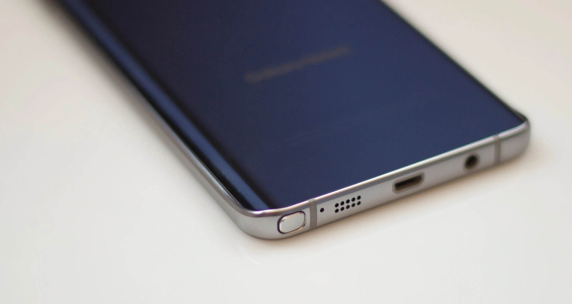 The S Pen inserted into the Note, pre-click
