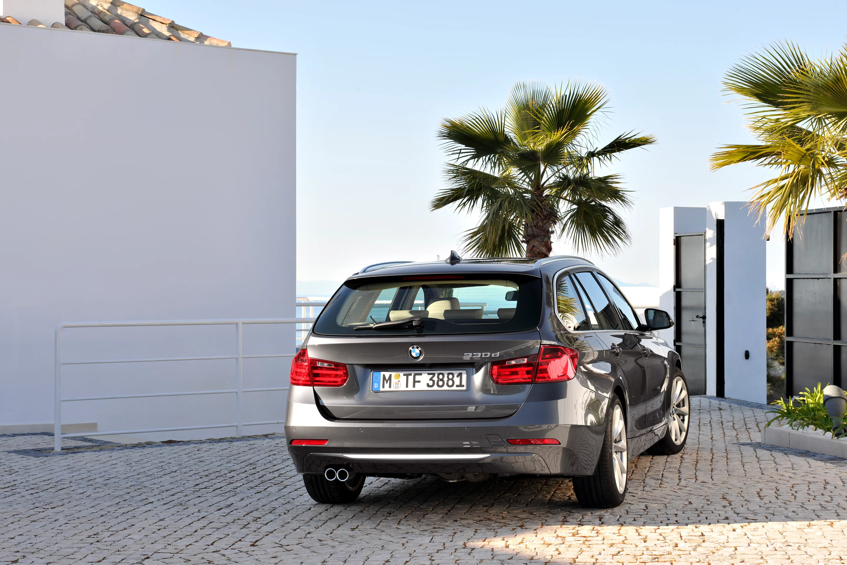 The new (F30) 3 Series Touring 330d from BMW