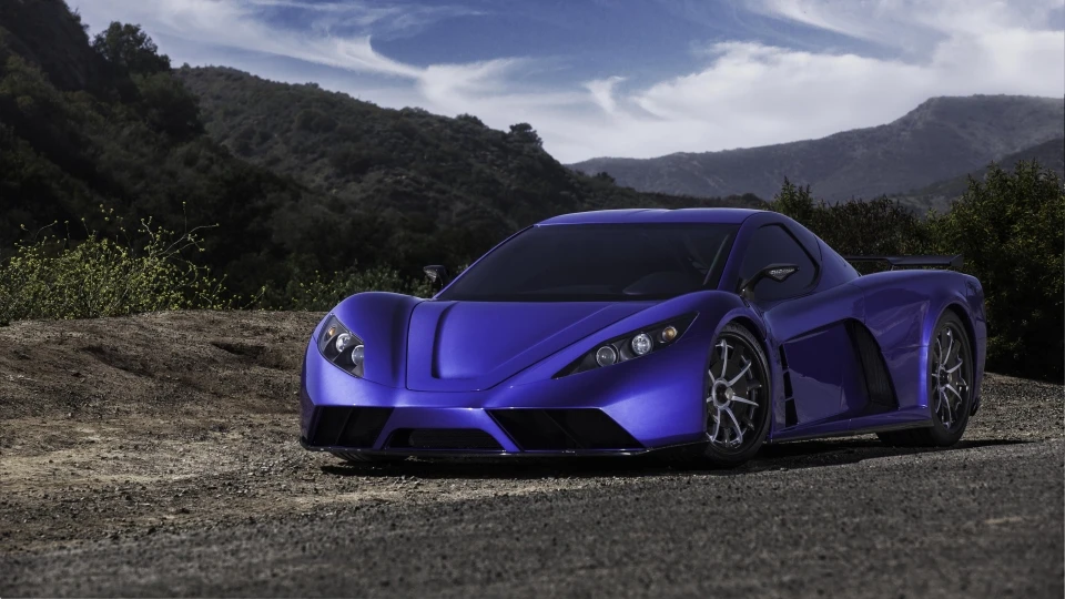 The Motion uses an AWD combination of gas engine and electric motors