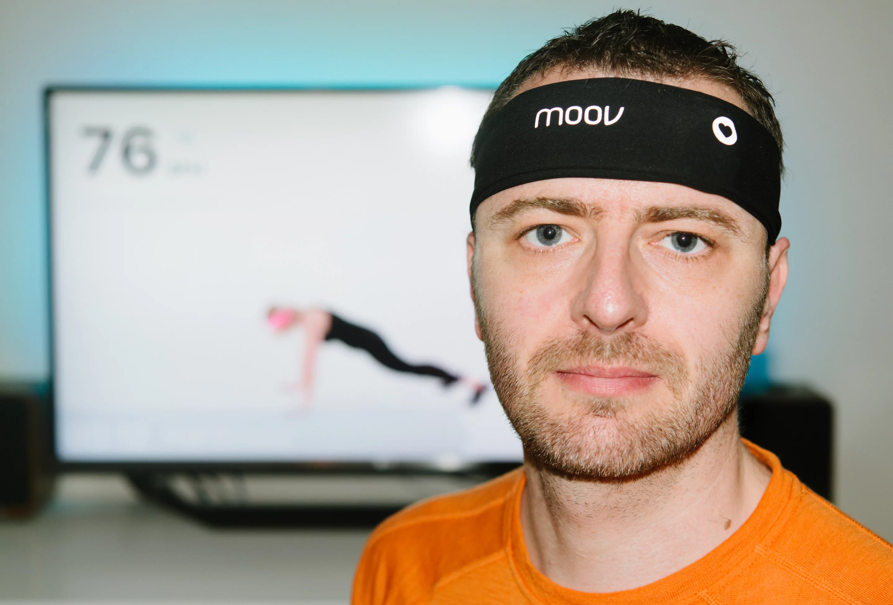 We think it's safe to say that the sweatband of the Moov HR is not a good look
