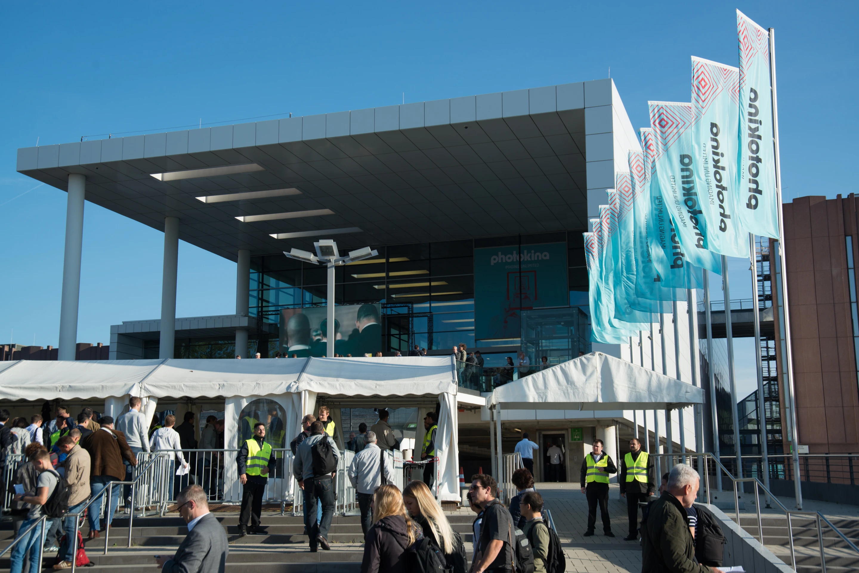 The Photokina doors finally open to the public