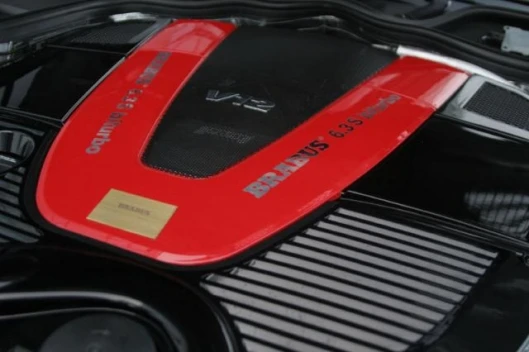 SV12 Biturbo engine